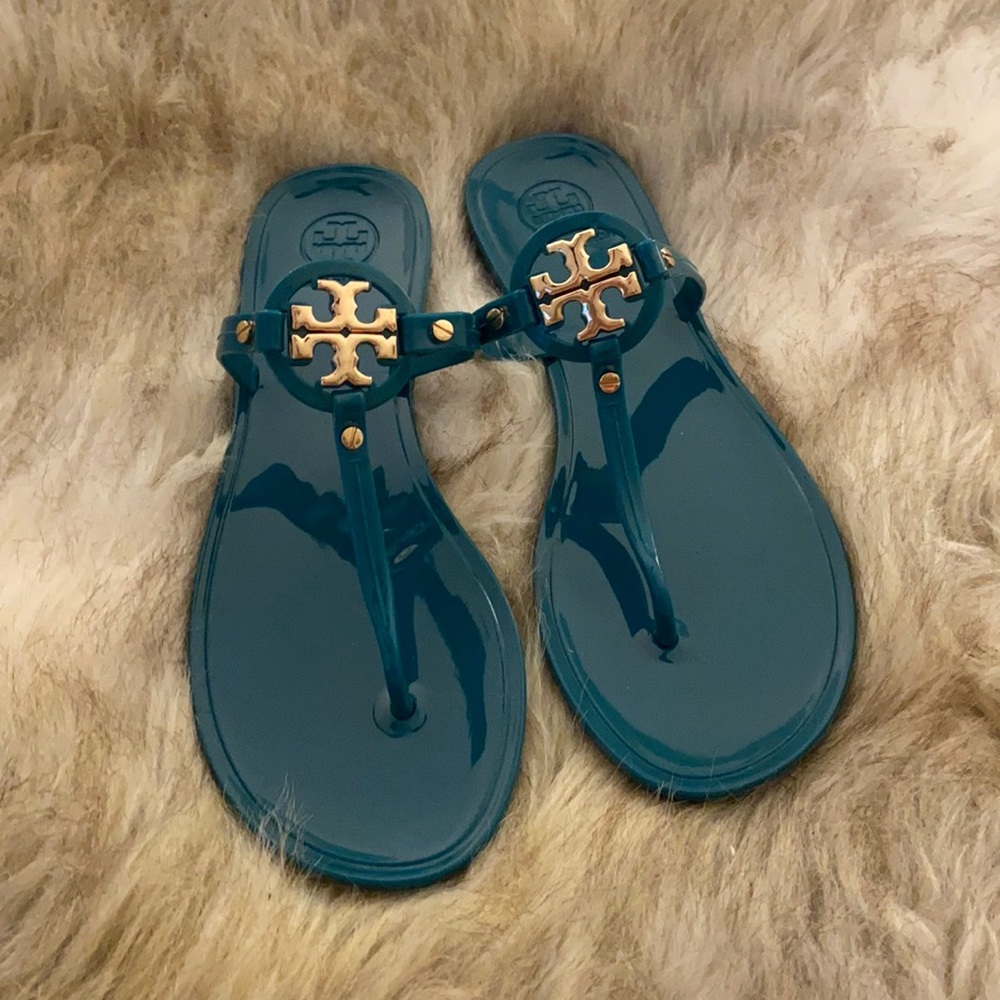 New jelly sandals great for summer